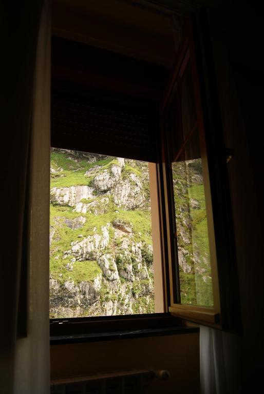 Hotel Garganta Del Cares ปอนเซโบส ห้อง รูปภาพ
